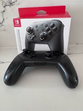 Nintendo Black Pro Controller for Nintendo Switch